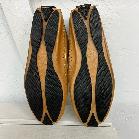 Pikolinos Leather Slip On Moccasin Blue Floral Design - Picture 7 of 9